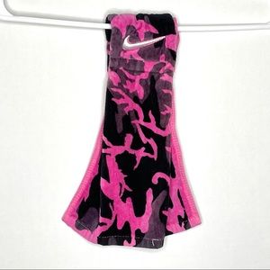 *Nike* OS Pink Camo Football Towel